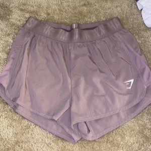 Gymshark Training loose fit shorts purple (blush pink) size M medium